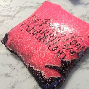 🎶Carrie Underwood "cry pretty" sequin color changing pillow